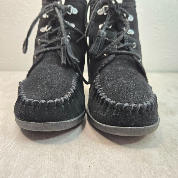 Minnetonka Ankle Booties 7.5 Black Suede Short Comfort Chukka Desert Shoe Boots - Picture 3 of 12